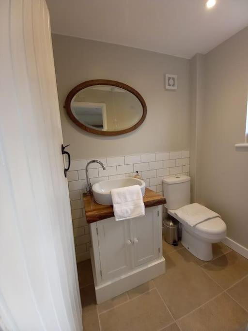 Cosy 2 Bed Cottage Between Snowdonia And The Sea Llandegai Eksteriør bilde